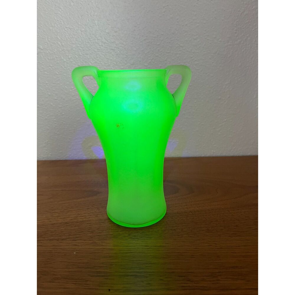 Vintage 1930's GreenSatin Glass Urn Vase with Tight Handles and Rib Optic Design